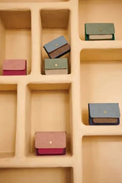 Fenna Schultertasche Klein Uni Blau