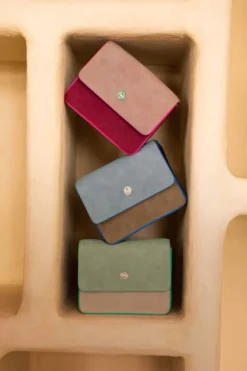 Fenna Schultertasche Klein Uni Rot