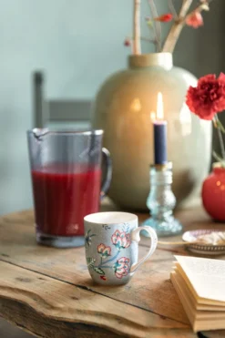 Flower Festival Tasse Klein Hellblau