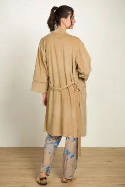 Naomi Kimono Velvet Beige
