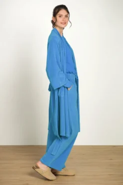 Naomi Kimono Velvet Blau