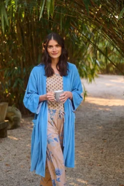 Naomi Kimono Velvet Blau